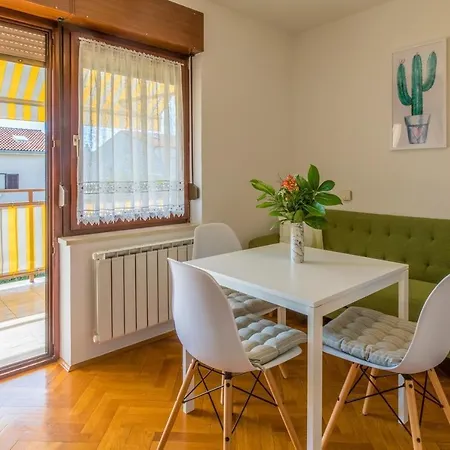 Apartment One-bedroom In I *